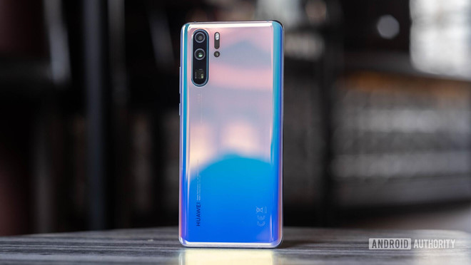 Việc Huawei sợ nhất đã đến, người dùng bắt đầu ‘quay lưng’
