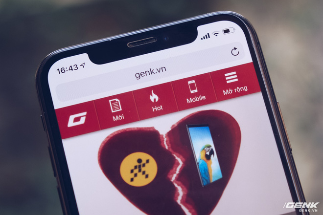 “Tai thỏ” Notch và “nốt ruồi”: Đâu là thiết kế của smartphone tương lai?
