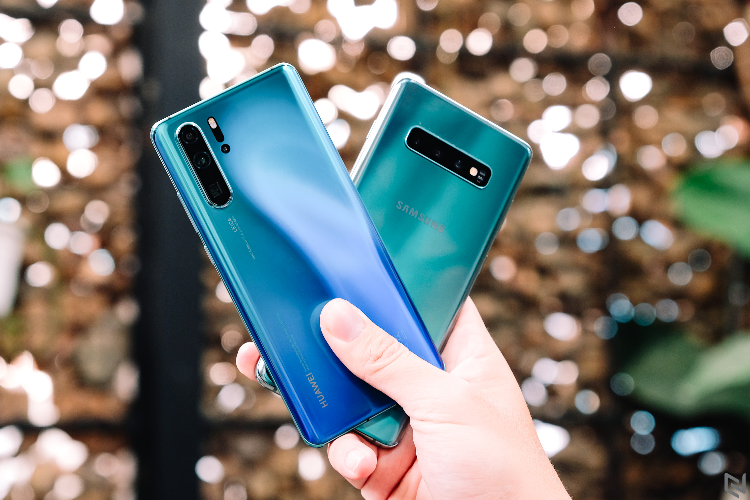 Samsung bất ngờ cho phép đổi smartphone Huawei lấy Galaxy S10 tại Singapore