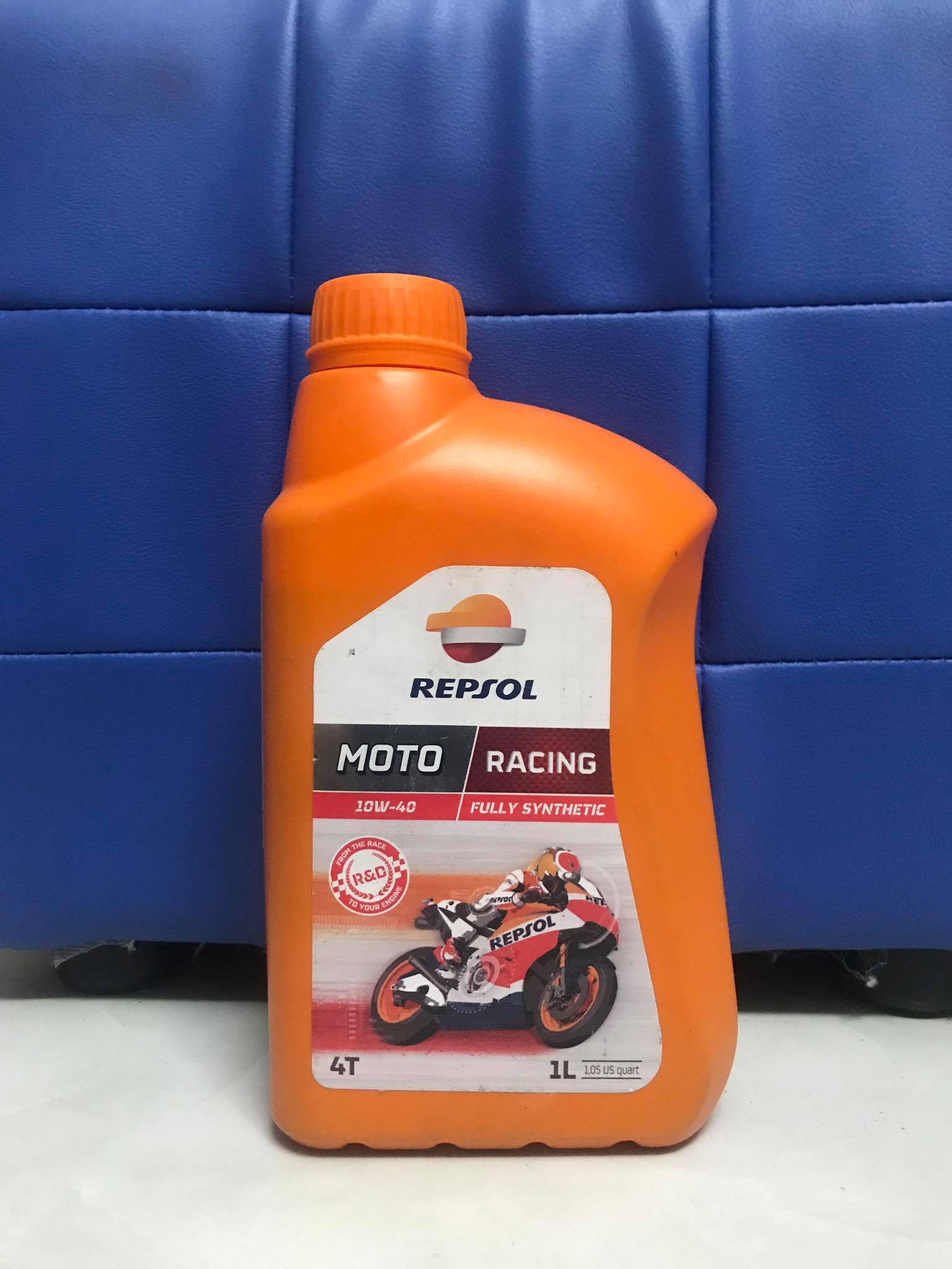 Repsol Racing 10W40 - Xe số và tay côn